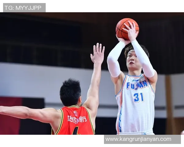 福建豹发力迎战九台农商银行全力争胜展现强劲实力与团队合作精神