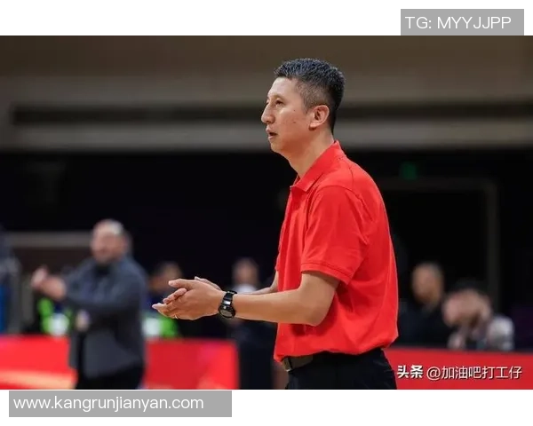 失望透顶!生疏的中国男篮,郭士强承当首责,三爱将成啦啦队?三大将真的不入高眼? 失望透顶!生疏的中国男篮,郭士强承当首责,三爱将成啦啦队?三大将真的不入高眼?